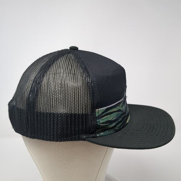 O'Neill Snapback Trucker Hat Black One Size Adjustable Mesh Back Authentic Camo - Picture 5 of 9